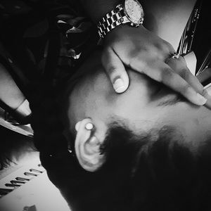 Meet your Posher, Dilean